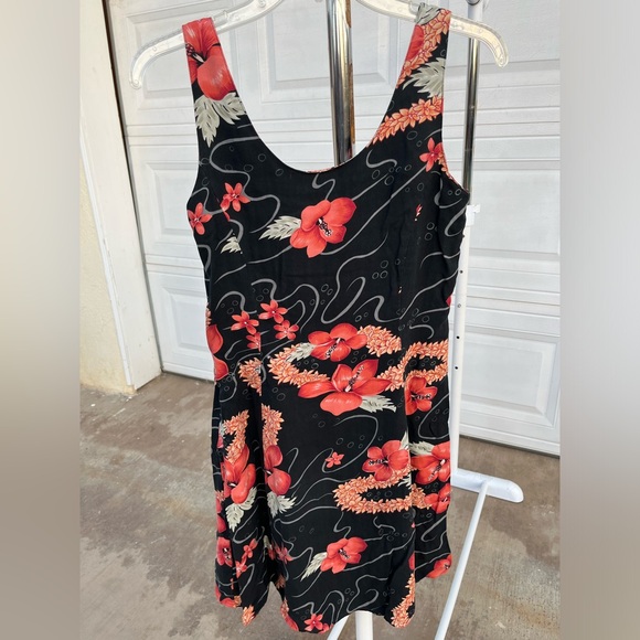 Tommy Bahama Tropical Dress - Picture 3 of 4